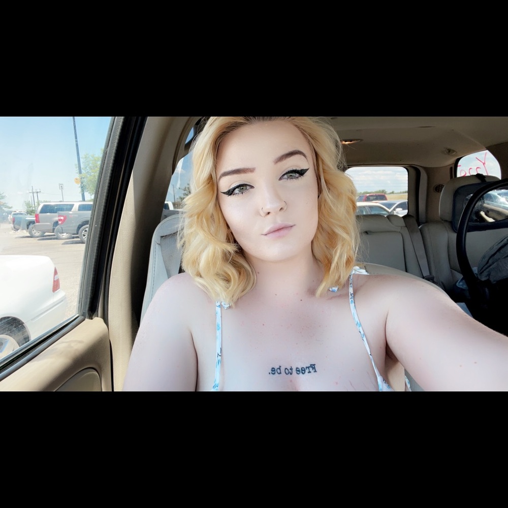 Meet your Posher, Hannah